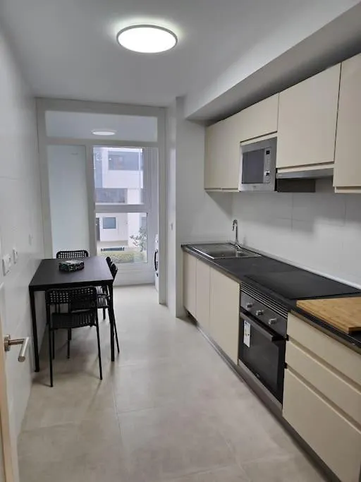 Nuevo Duplex Con Terraza Cerca De Playa Y Metro Con Parking Privado Apartment Urduliz Spain