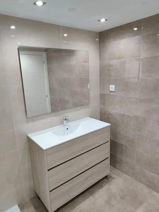 Nuevo Duplex Con Terraza Cerca De Playa Y Metro Con Parking Privado Apartment Urduliz