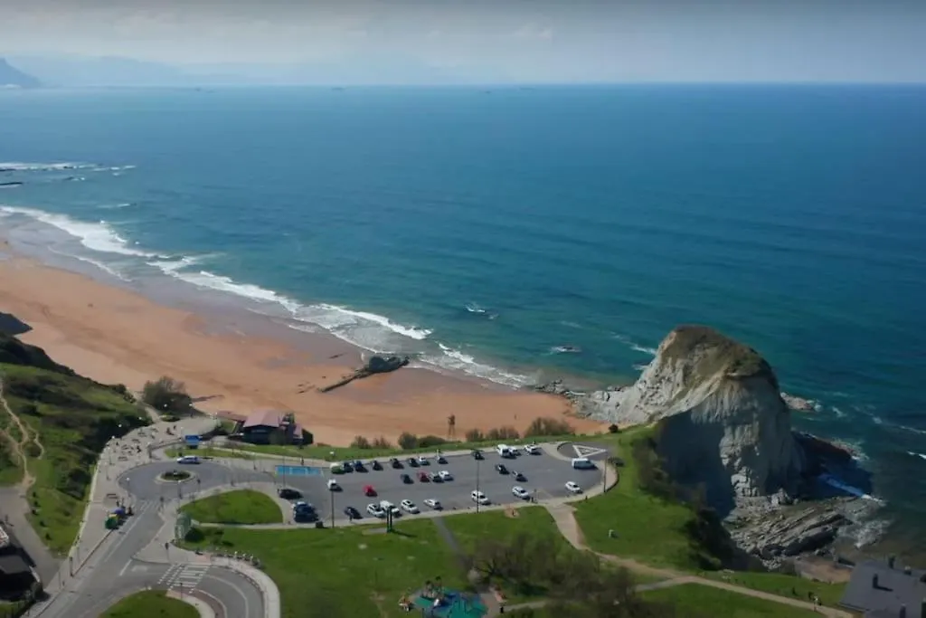Nuevo Duplex Con Terraza Cerca De Playa Y Metro Con Parking Privado Apartment Urduliz