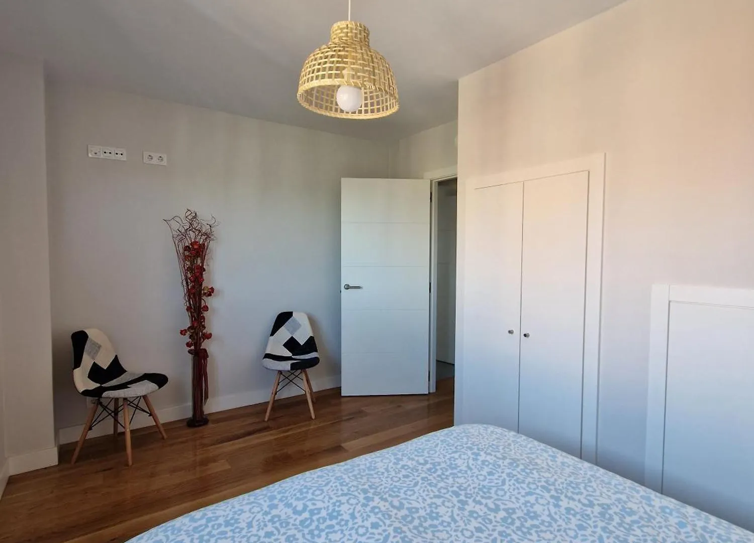 Nuevo Duplex Con Terraza Cerca De Playa Y Metro Con Parking Privado Apartment Urduliz Spain